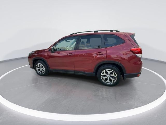 Subaru Forester Premium - Thumbnail 12
