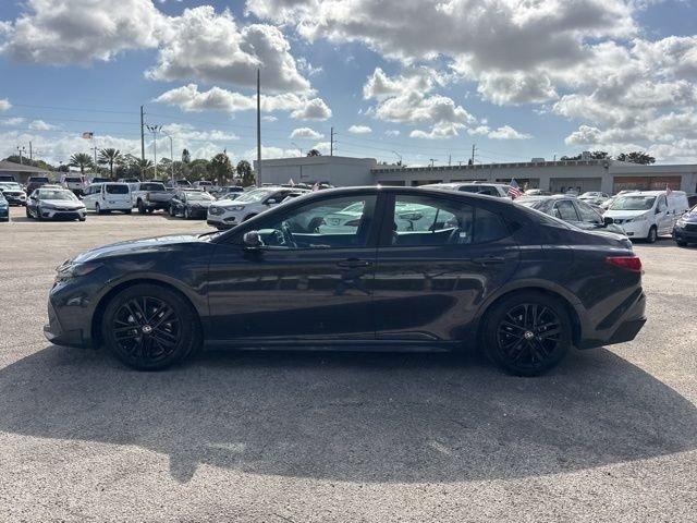 Toyota Camry Se - Thumbnail 13