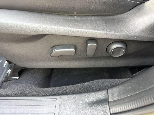 Subaru Forester Limited - Thumbnail 19