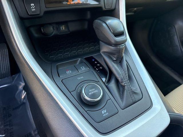 Toyota Rav4 Hybrid Le - Thumbnail 12