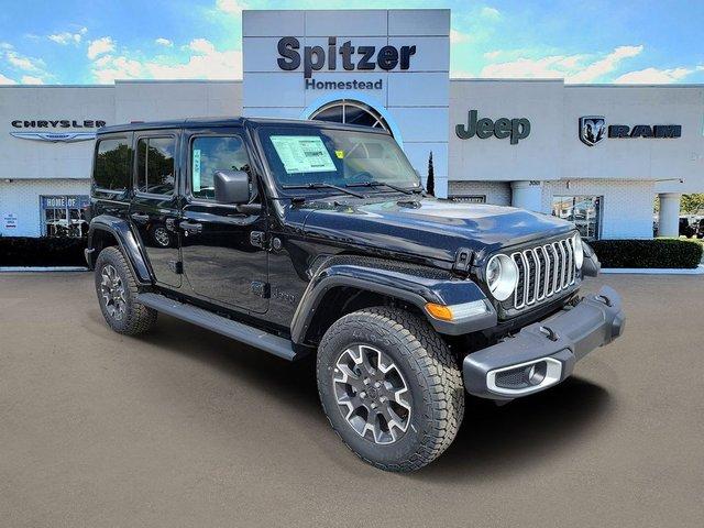 Jeep Wrangler 4-Door Sahara - View 1