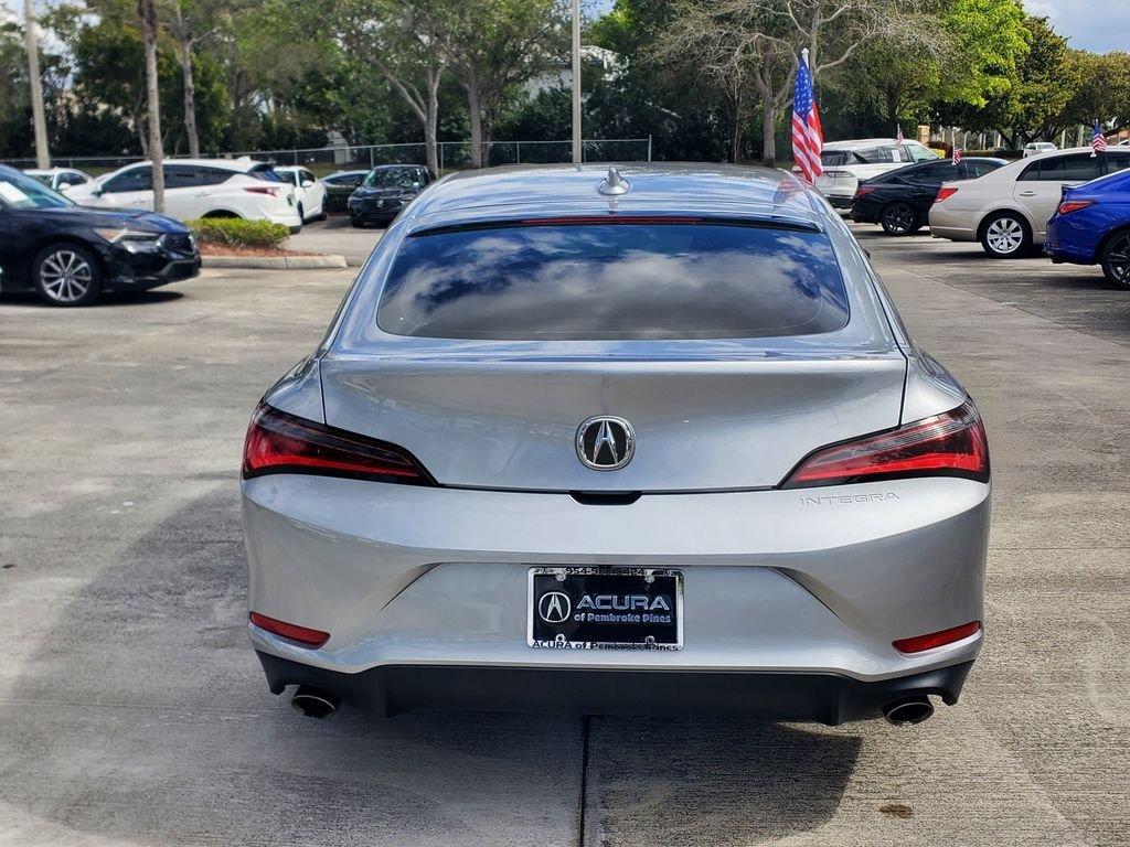 Acura Integra Base - Thumbnail 7
