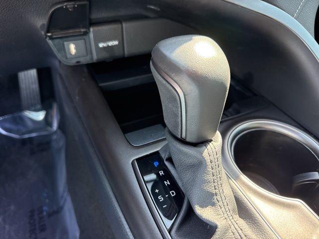 Toyota Camry Xse - Thumbnail 8