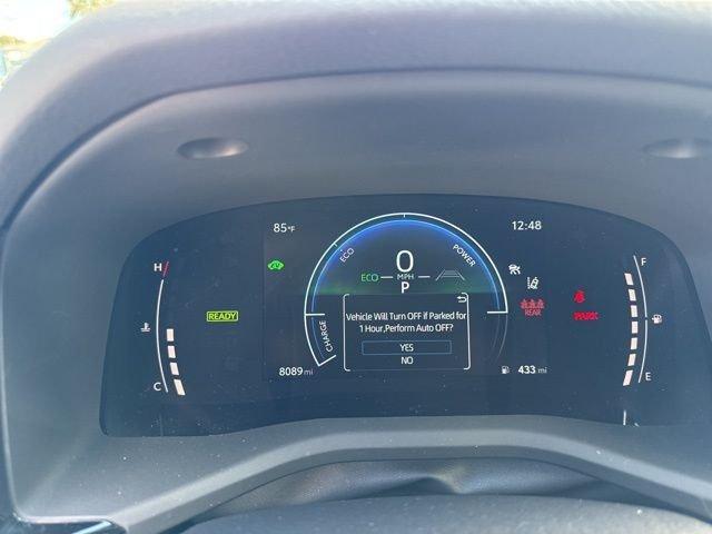 Toyota Camry Le - Thumbnail 19