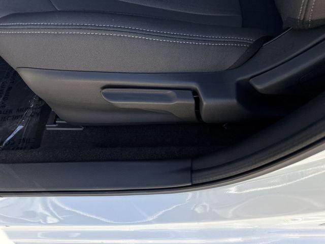 Subaru Crosstrek Premium - Thumbnail 19