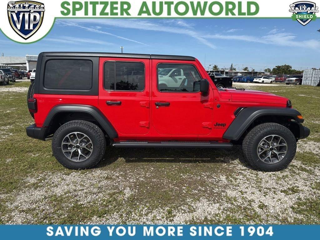 Jeep Wrangler 4-Door Sport S - Thumbnail 18