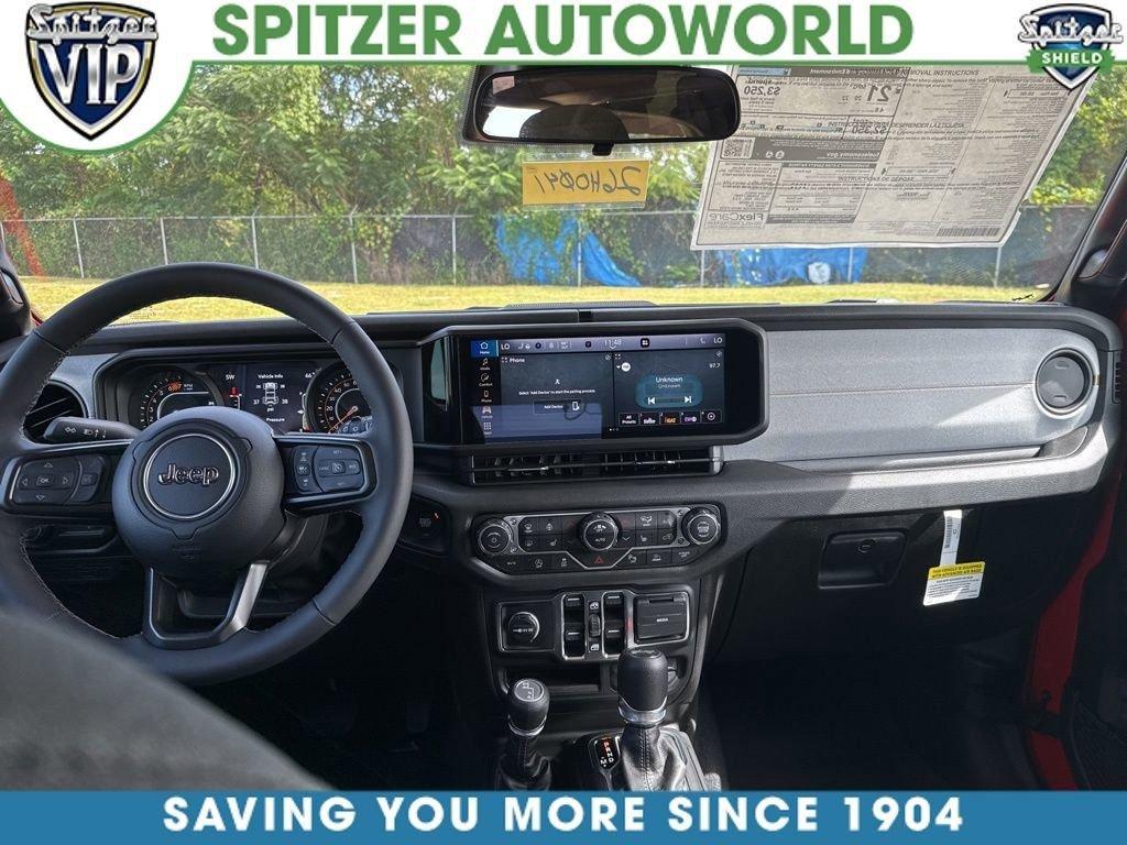 Jeep Wrangler 4-Door Sport S - Thumbnail 10