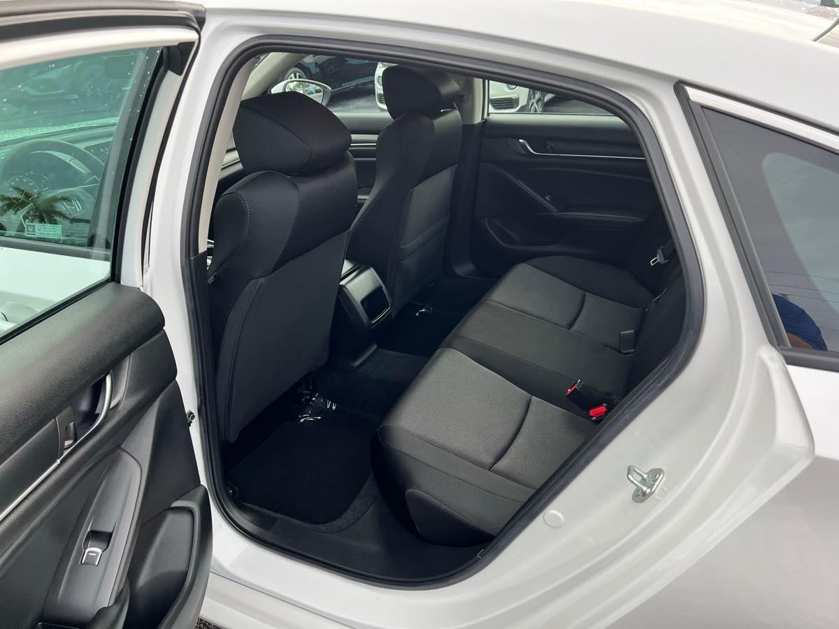 Honda Accord Sedan Lx 1.5T Cvt - Thumbnail 18