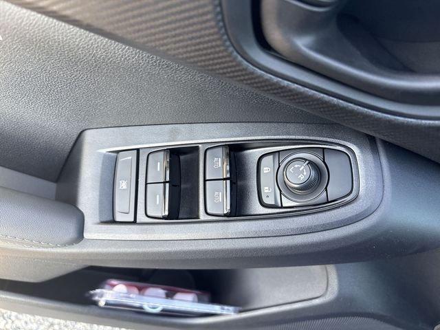 Subaru Crosstrek Premium - Thumbnail 20