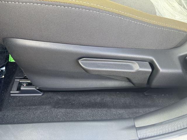 Subaru Crosstrek Sport - Thumbnail 18