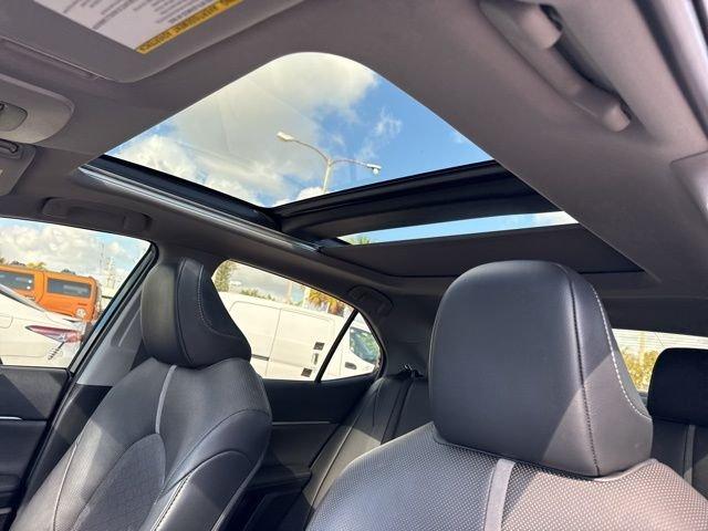 Toyota Camry Xse V6 - Thumbnail 10