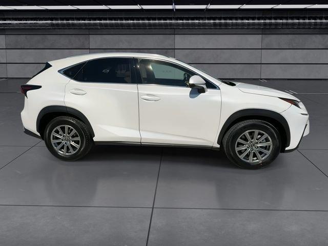 Lexus Nx 300H - Thumbnail 10