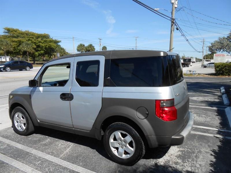 Honda Element Ex | Stock No: 14619 - Thumbnail 4