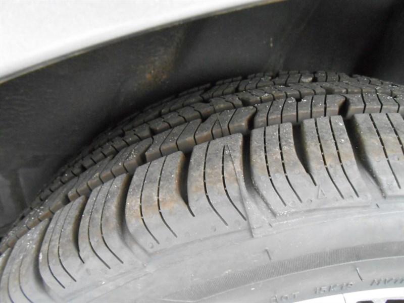 Honda Fit Sport | Stock No: 14743 - Thumbnail 13