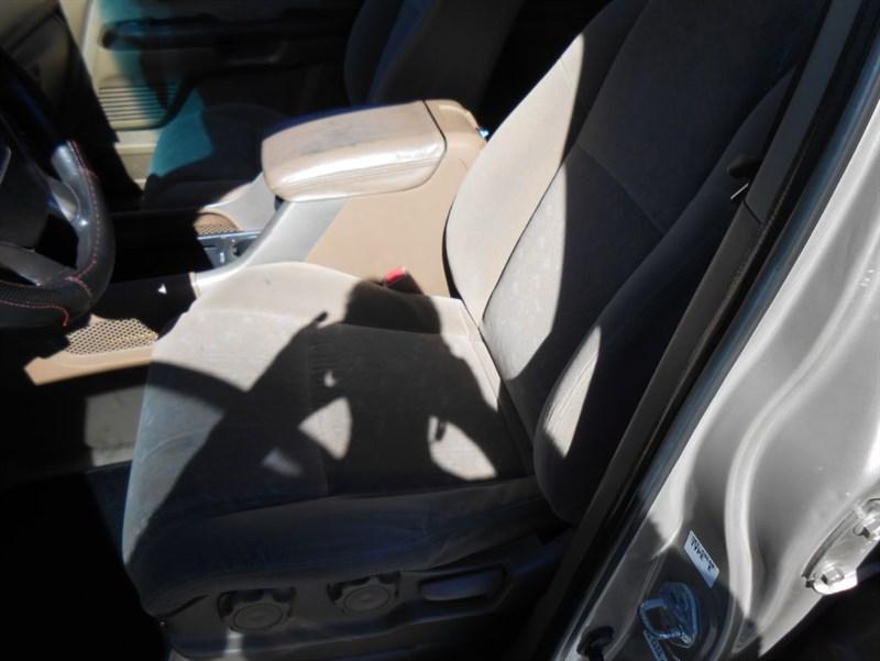 Honda Pilot Lx | Stock No: 14723 - Thumbnail 13