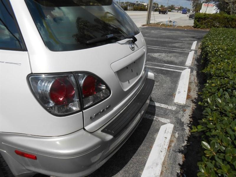 Lexus Rx 300 | Stock No: 14753 - Thumbnail 5