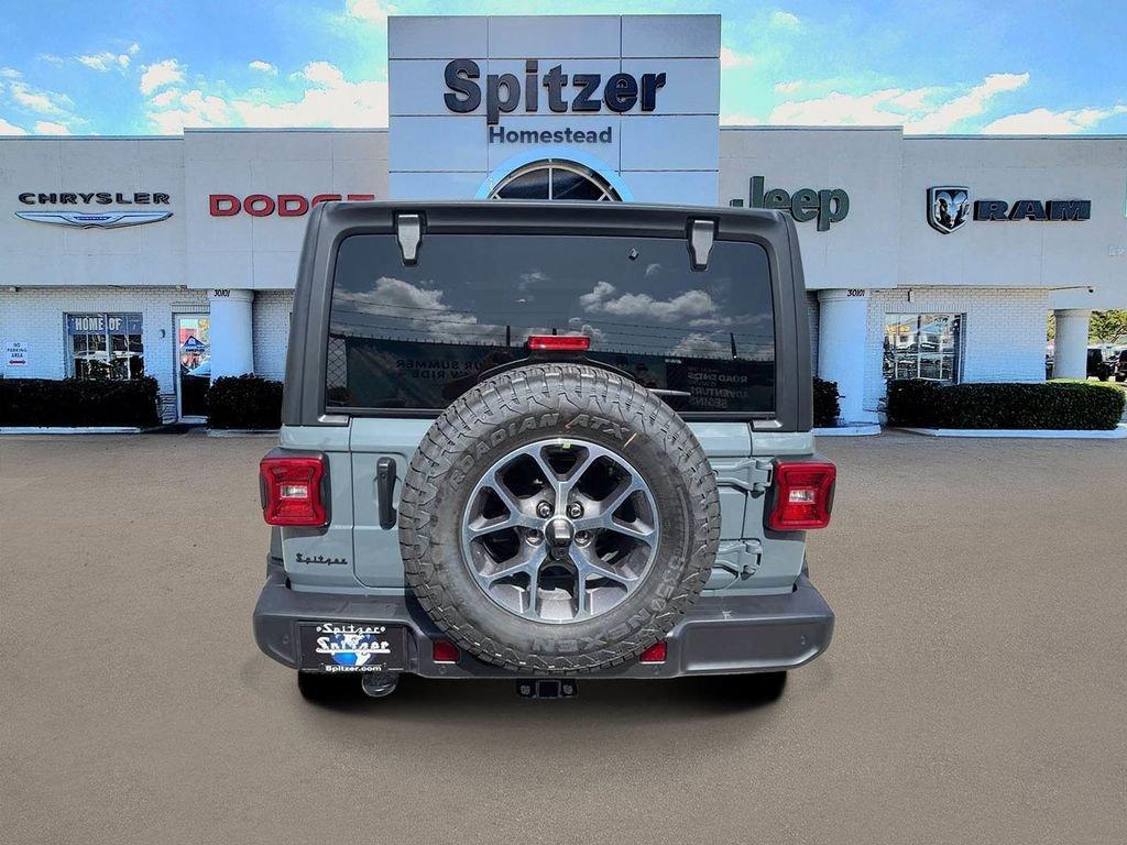 Jeep Wrangler 4-Door Sport S - Thumbnail 15