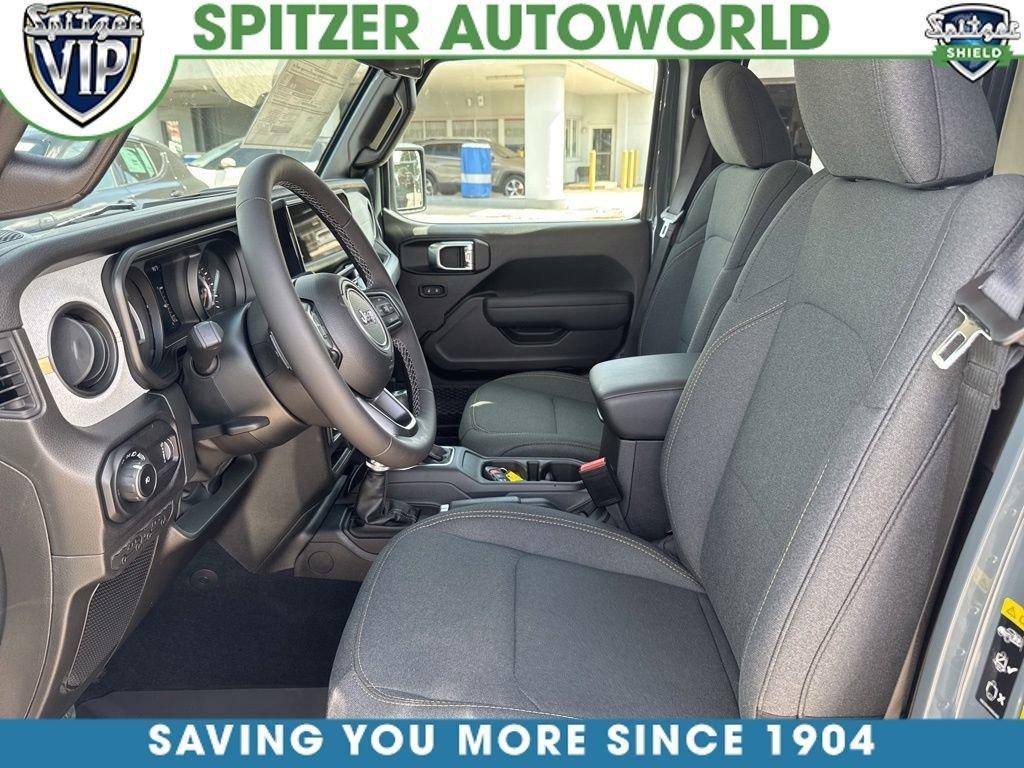 Jeep Wrangler 4-Door Sport S - Thumbnail 7