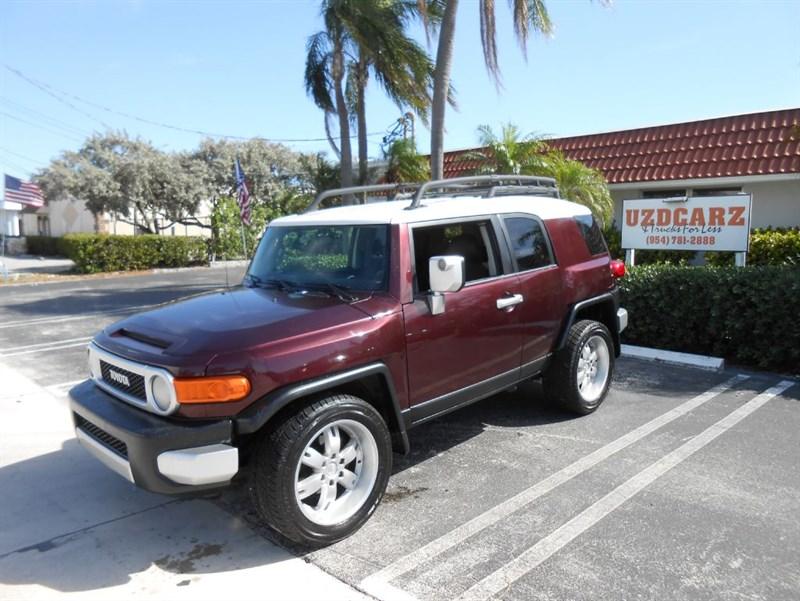 Toyota Fj Cruiser | Stock No: 14609 - View 1