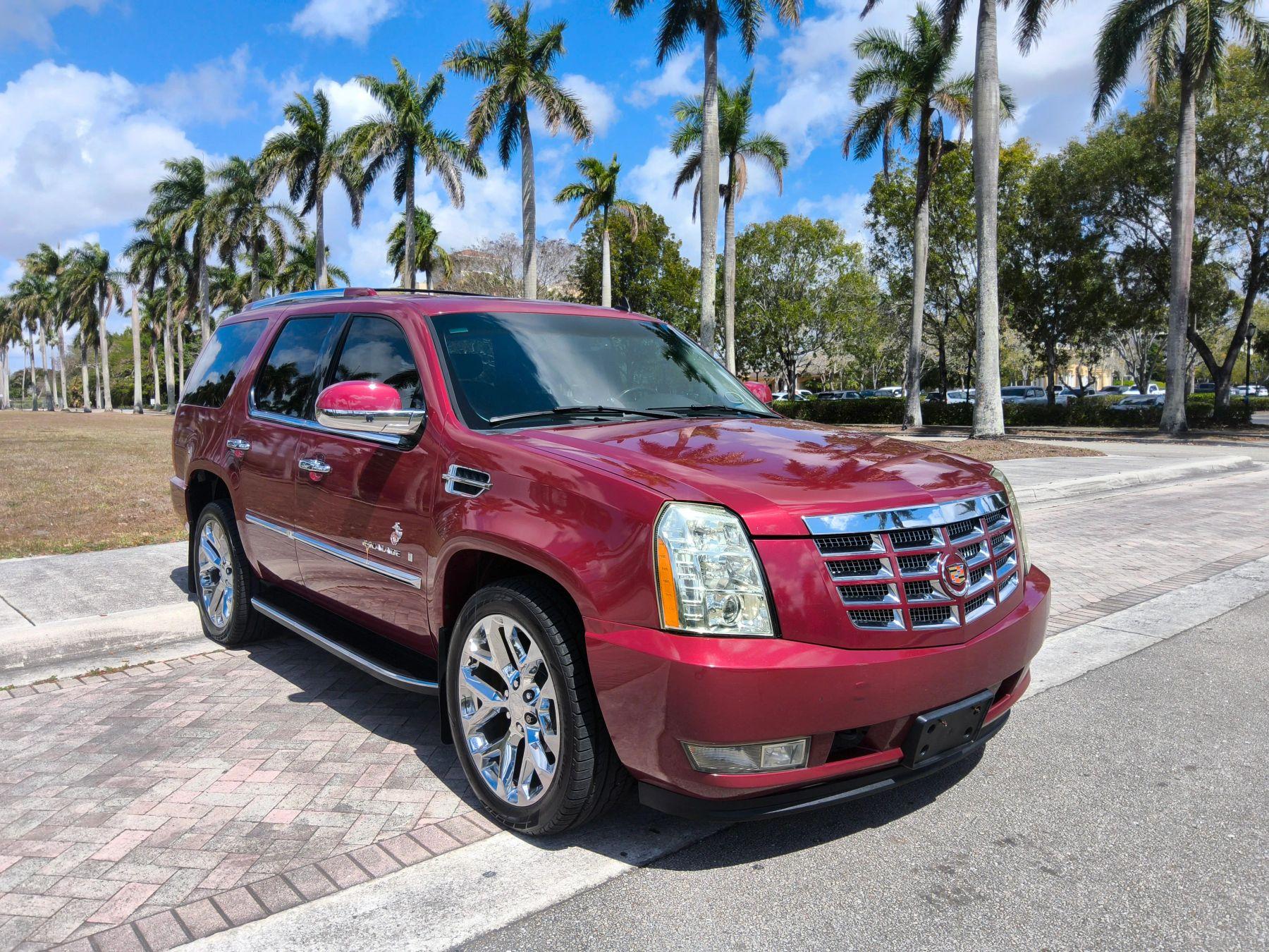 Cadillac Escalade - View 1