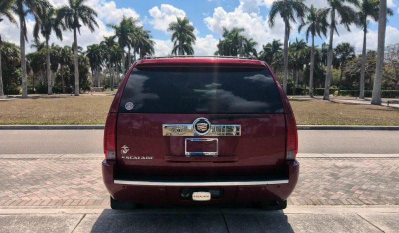 Cadillac Escalade - Thumbnail 15