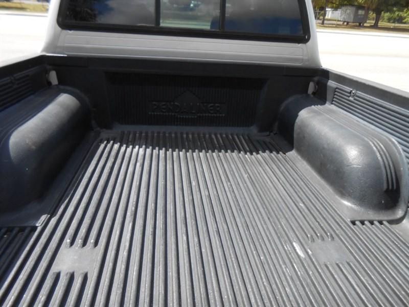 Toyota Tacoma Double Cab Prerunner | Stock No: 14742 - Thumbnail 6