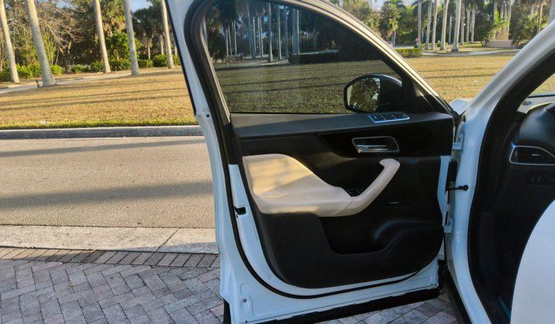 Jaguar F-Pace - Thumbnail 20