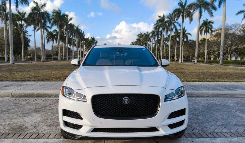 Jaguar F-Pace - Thumbnail 4