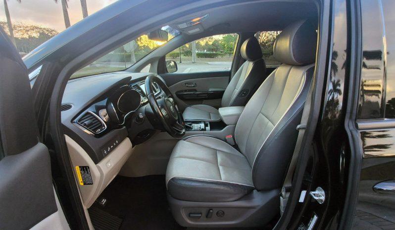 Kia Sedona - Thumbnail 5