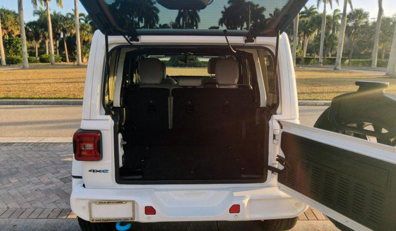 Jeep Wrangler Unlimited 4Xe - Thumbnail 13