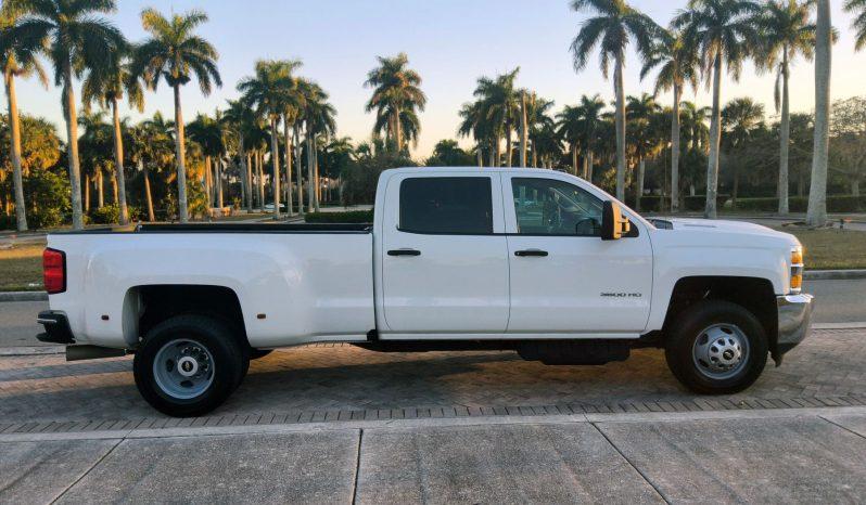 Chevrolet Silverado 3500 Hd Crew Cab - Thumbnail 9