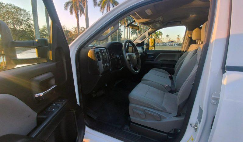 Chevrolet Silverado 3500 Hd Crew Cab - Thumbnail 12