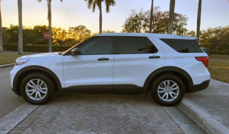 Ford Explorer - Thumbnail 8