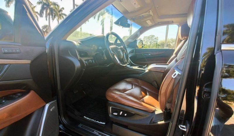 Cadillac Escalade Esv - Thumbnail 5
