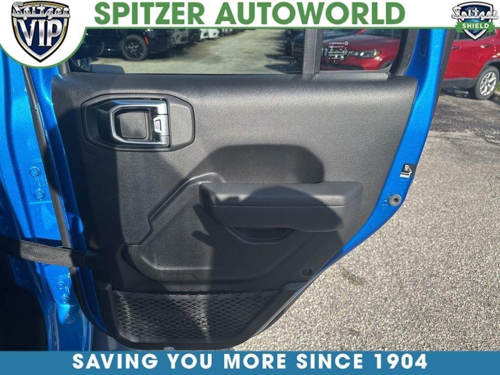 Jeep Wrangler 4-Door Sport S - Thumbnail 20