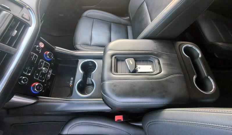 Chevrolet Tahoe - Thumbnail 19