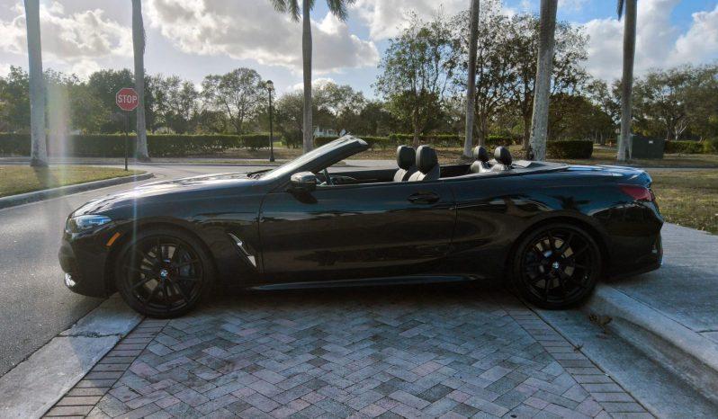 BMW 8 Series - Thumbnail 17