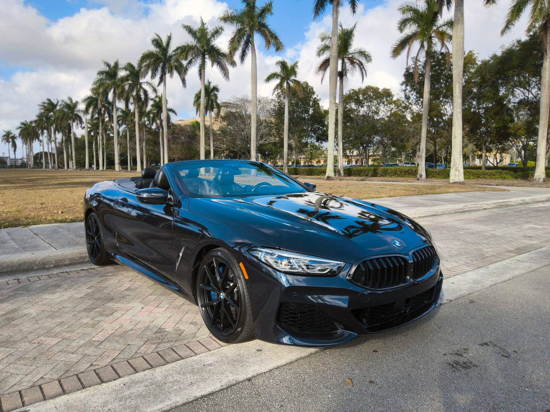 BMW 8 Series - View 1