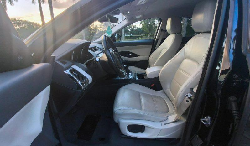 Jaguar E-Pace - Thumbnail 17