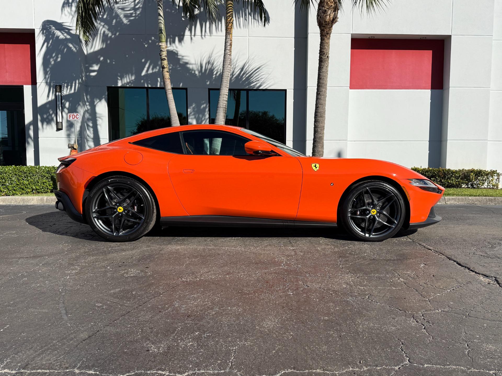 Ferrari Roma - Thumbnail 2