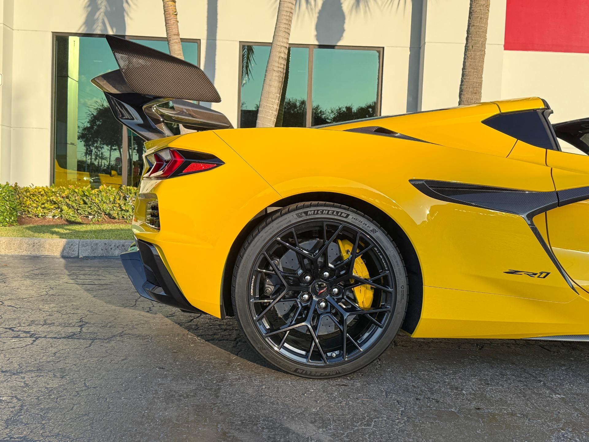 Chevrolet Corvette Zr1 - Thumbnail 4