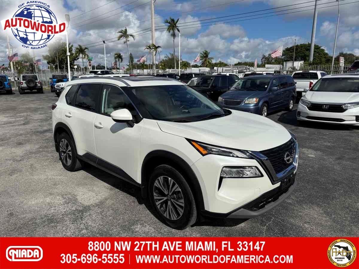 Nissan Rogue Awd Sv Premium - Thumbnail 2