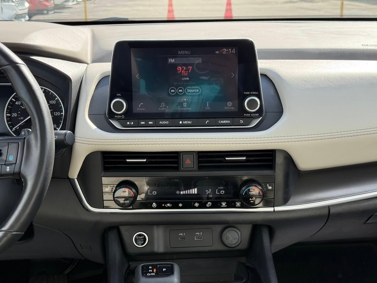 Nissan Rogue Awd Sv Premium - Thumbnail 18