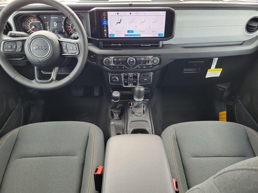 Jeep Wrangler 4-Door Sport S - Thumbnail 12