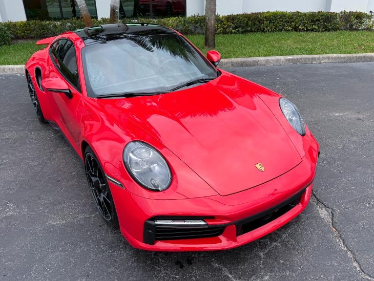 Porsche 911 Turbo S - Thumbnail 12