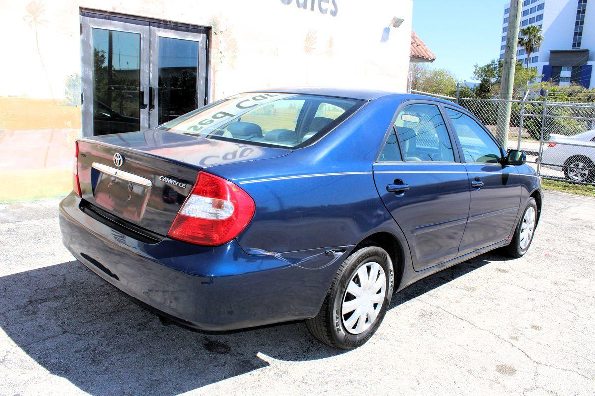 Toyota Camry Le Only $3900 Cash** "No Financing" - Thumbnail 10