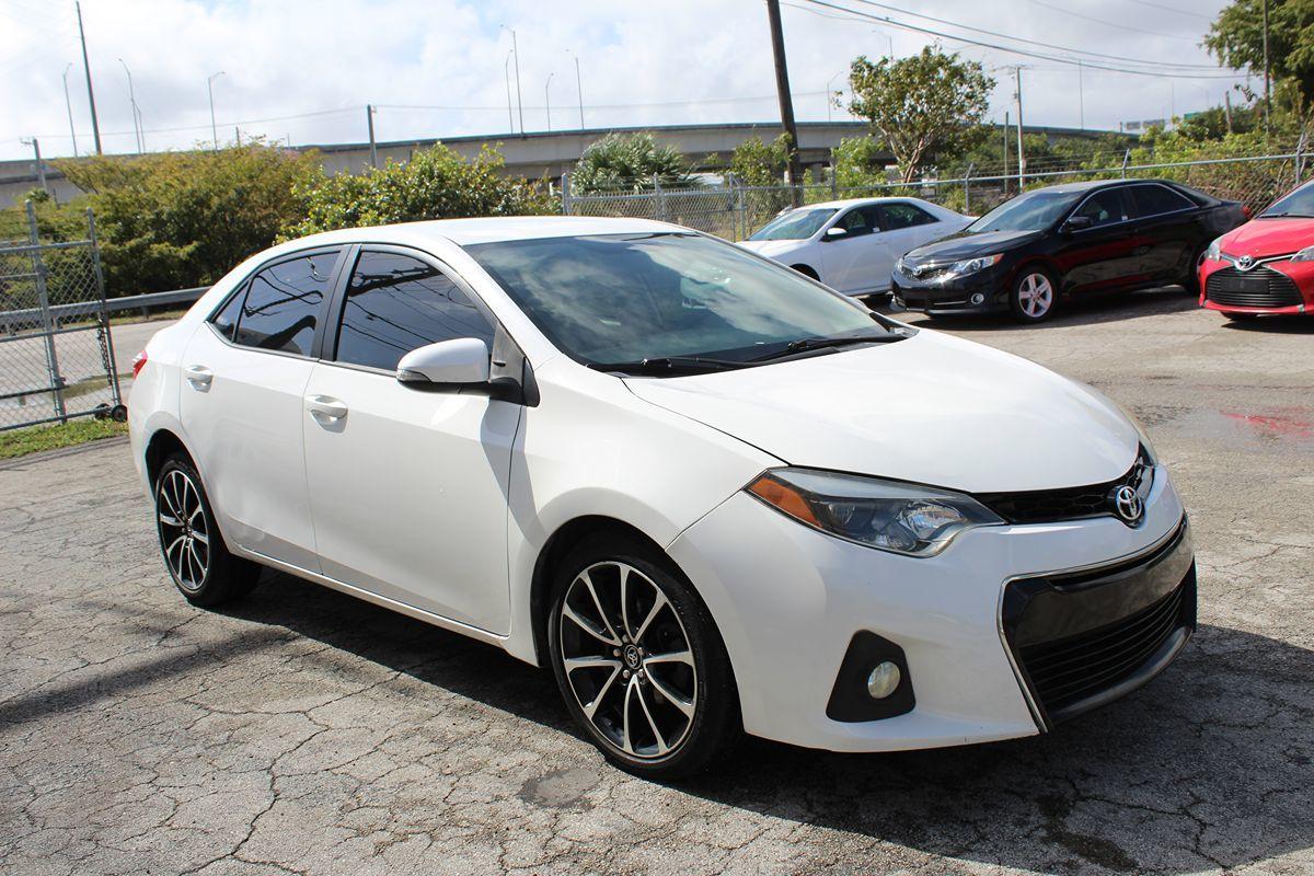 Toyota Corolla S Only $3999 Down** $100/Wk - Thumbnail 5