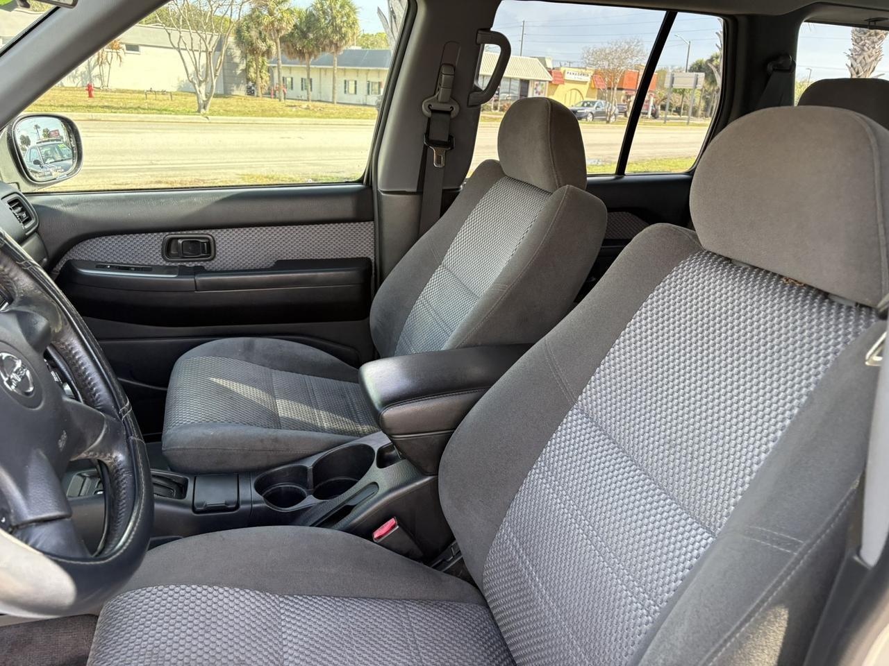 Nissan Pathfinder - Thumbnail 6