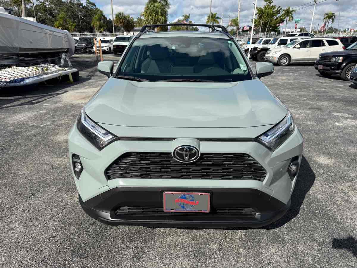 Toyota Rav4 Xle Premium Fwd - Thumbnail 5