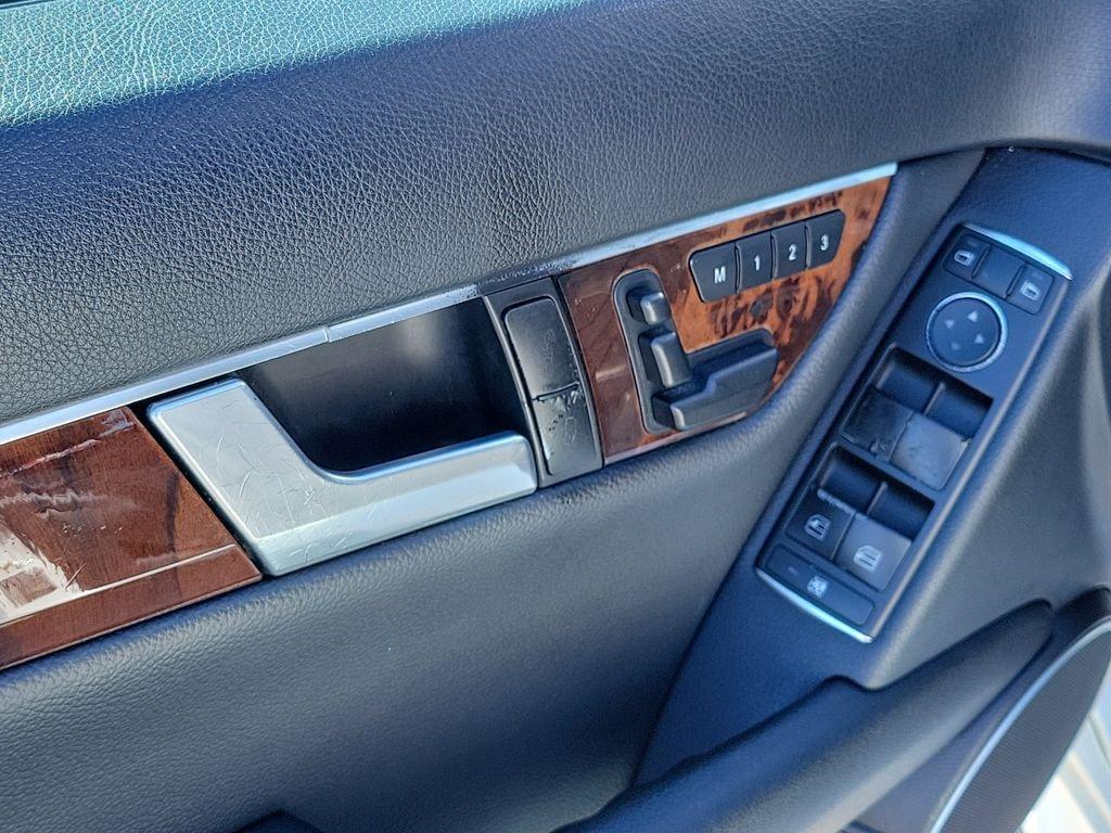Mercedes-Benz C 300 4Matic® 4D Sedan - Thumbnail 19